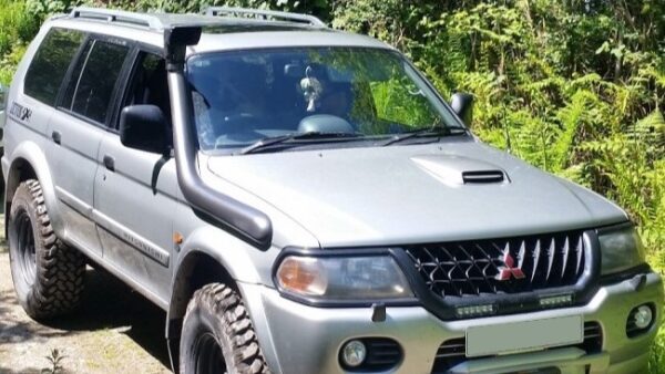 Snorkel Pajero Sport